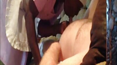குடிபோதையில் இருக்கும் பிட்சுகள் டிஸ்கோவில் படகோட்டியை விழுங்குகின்றன