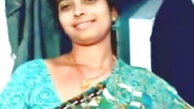 குளிர்ச்சியான குஞ்சு ஒரு புதுப்பாணியான ஸ்டுடியோவின் உரிமையாளரை உடலுறவு கொள்ள எழுப்பியது