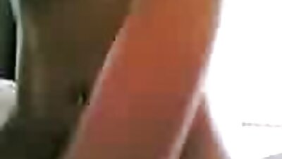 பொன்னிறம் வீட்டில் செக்ஸைப் பிடிக்கிறது