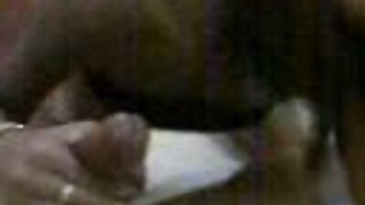 பெரிய கறுப்பு மனிதன் ஒரு பெண்ணை புணர்ந்தான்